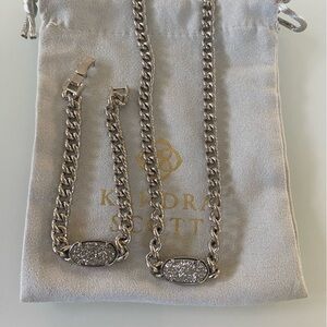 Kendra Scott necklace and bracelet